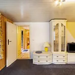 6 - Finnhuette *